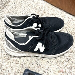 New balance shoes